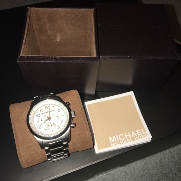 Michael Kors Watch - Silver - Picture 1 of 5